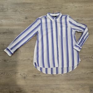 a.n.a Blue and White Cotton Button Down Blouse Size Large